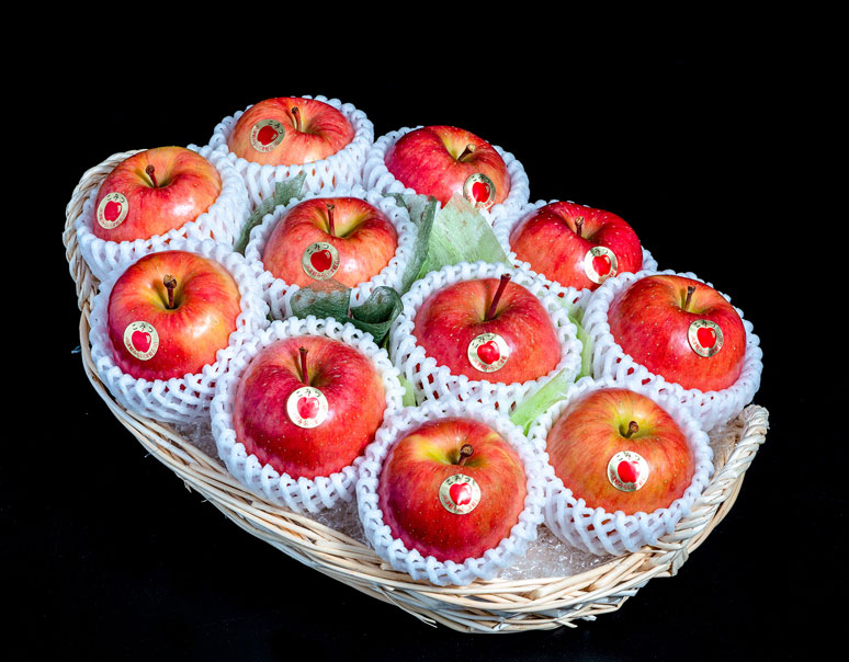 【号外】香りのXmasプレゼント12/23出荷！”こみつりんごのフルーツバスケット”／とろねぎ雪下のお知らせ