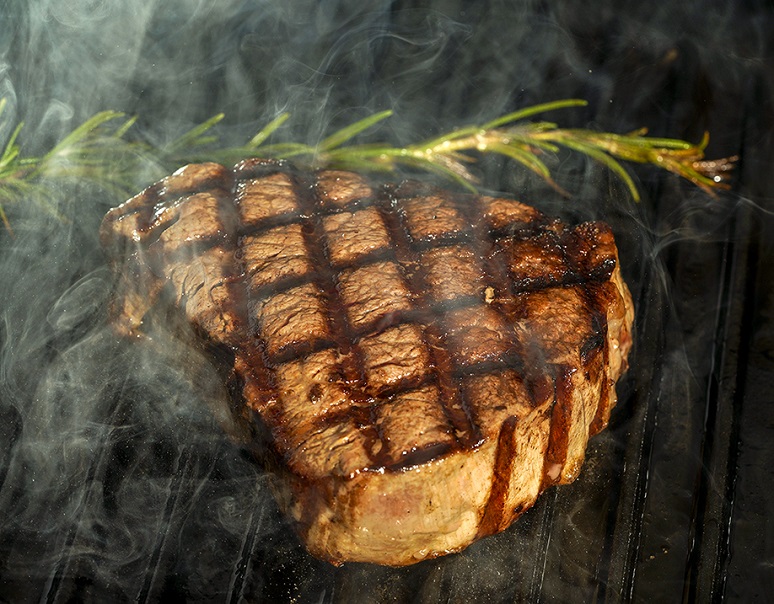 黒毛和牛ヒレ肉が４トン在庫…。シャトーブリアンを厚切りステーキで食べて生産者応援！/銀座の老舗が使うリブロース、仙台牛も支援